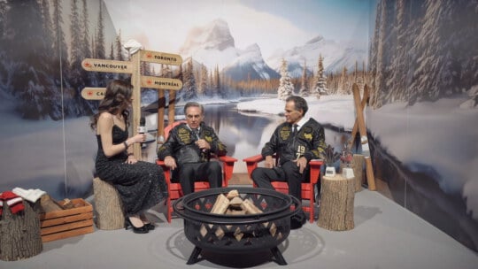 
											Vignette pour Michael Budman & Don Green (Co-fondateurs de Roots) – Gala du 25e anniversaire feu de camp candide												