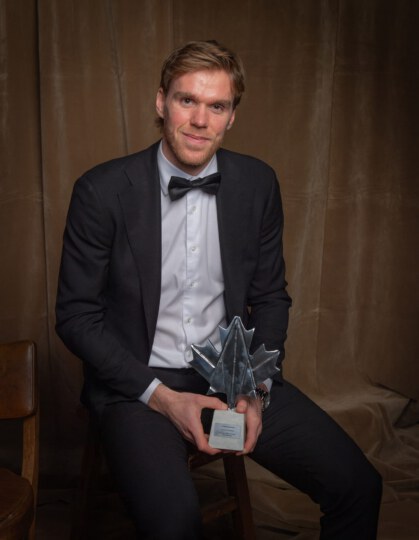 Connor McDavid posing for portrait at Canada's Walk of Fame 25th Anniversary