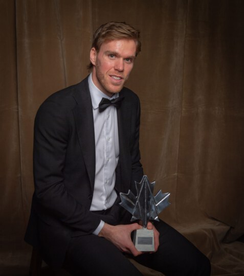 Connor McDavid posing for portrait at Canada's Walk of Fame 25th Anniversary