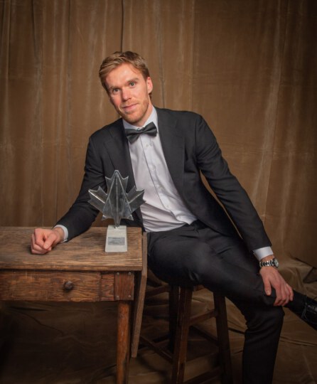 Connor McDavid posing for portrait at Canada's Walk of Fame 25th Anniversary