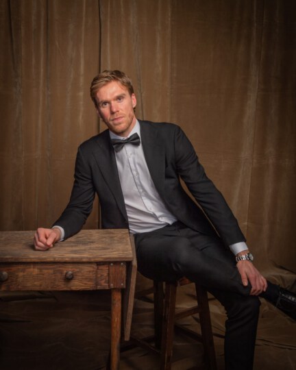 Connor McDavid posing for portrait at Canada's Walk of Fame 25th Anniversary