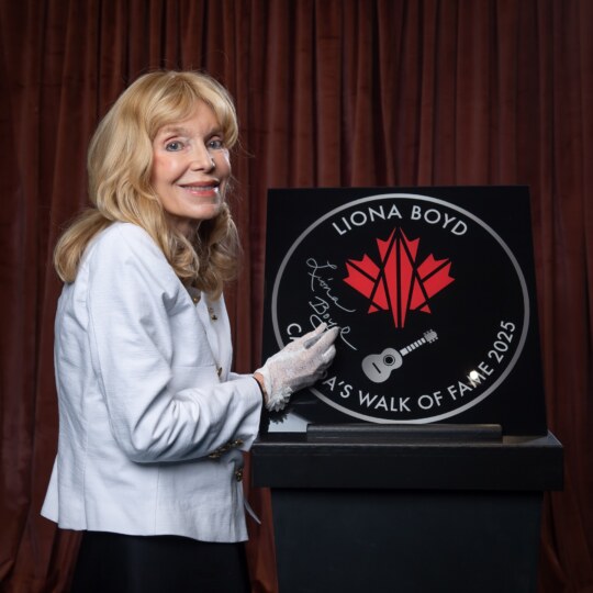 cwof 2025 induction gala portrait studio 194