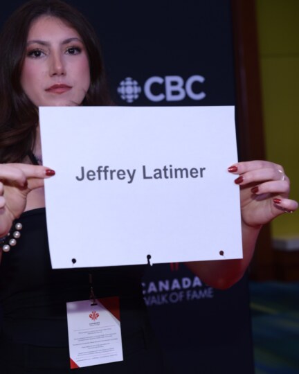 cwof 2025 induction gala red carpet 489